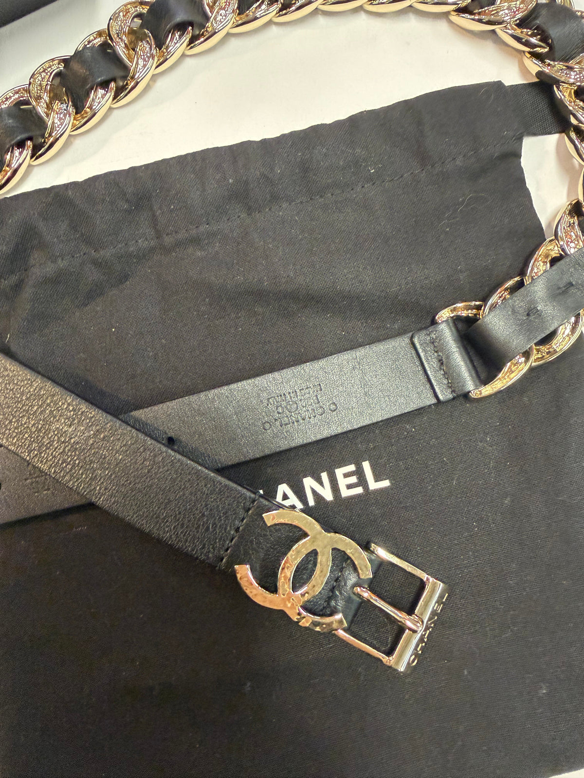 Chanel C Chain-Link Leather Belt