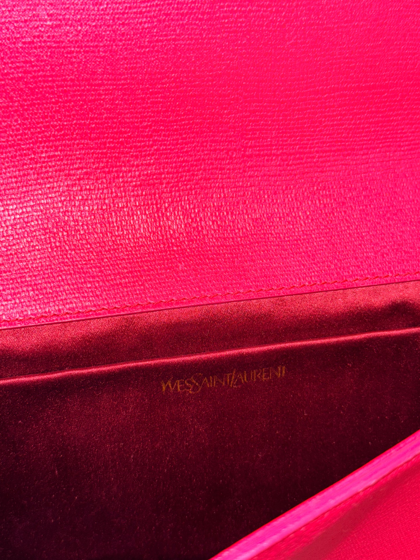 Yves Saint Laurent ChYc Fuchsia Textured Leather Clutch
