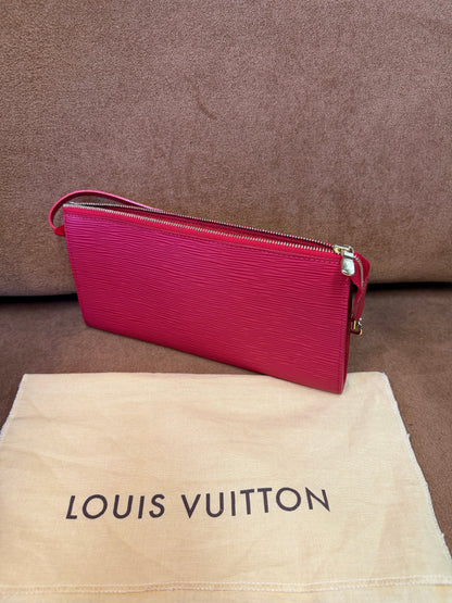 Louis Vuitton Pochette Accessoires in Epi Leather