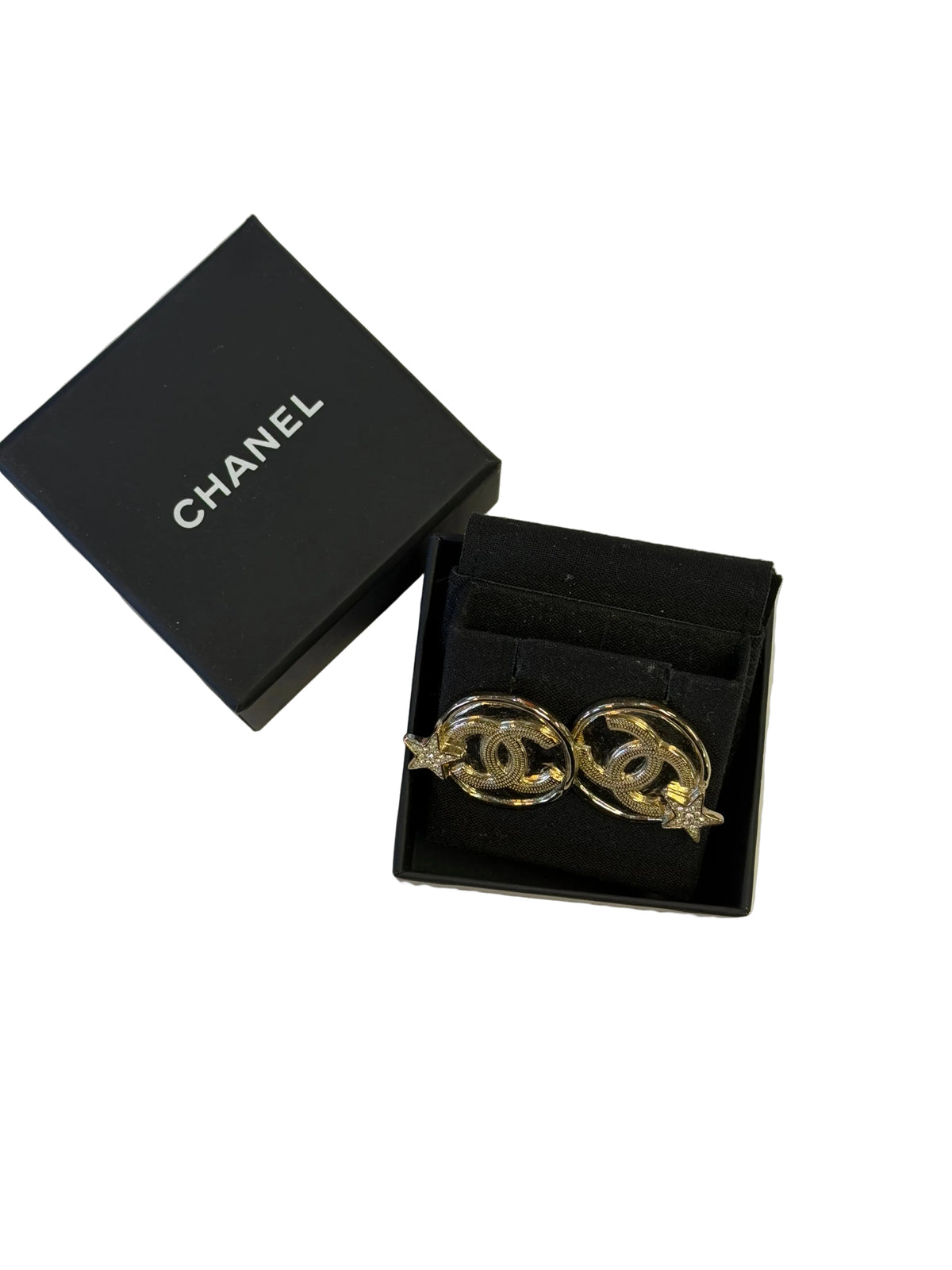 Chanel CC Logo Star Stud Earrings