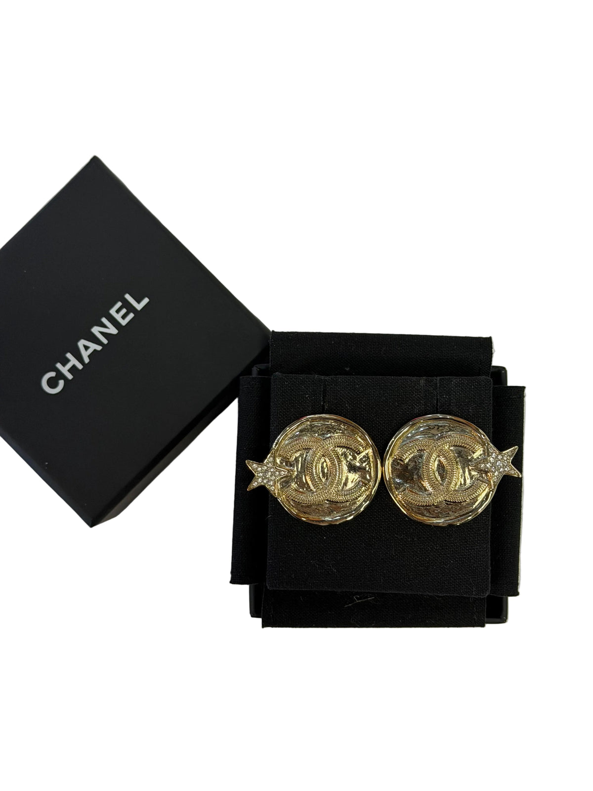 Chanel CC Logo Star Stud Earrings