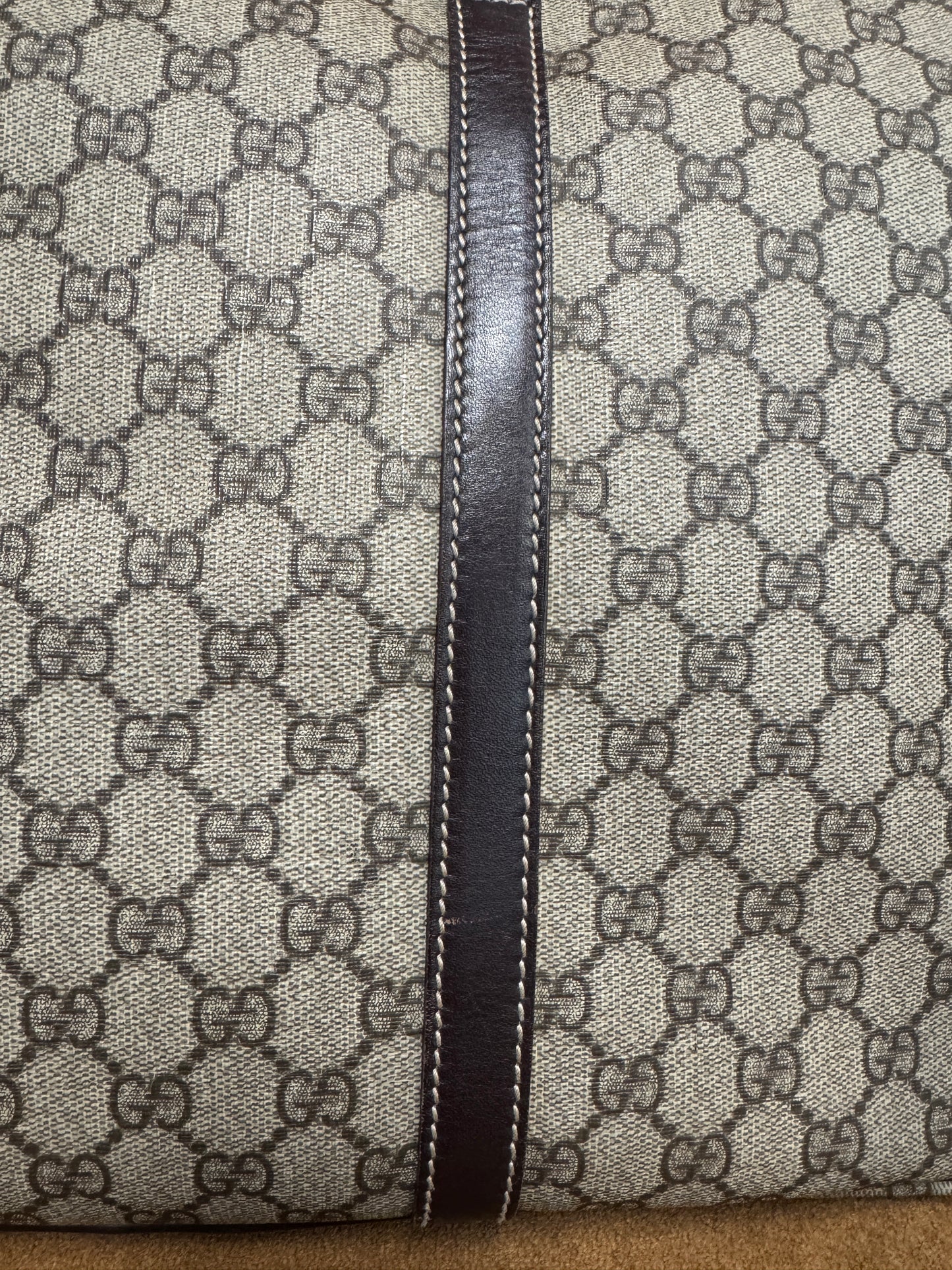 Gucci GG Supreme briefcase/travel bag