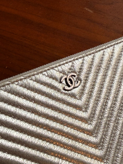 Chanel Silver Metallic Chevron Quilted Lambskin O Case Clutch