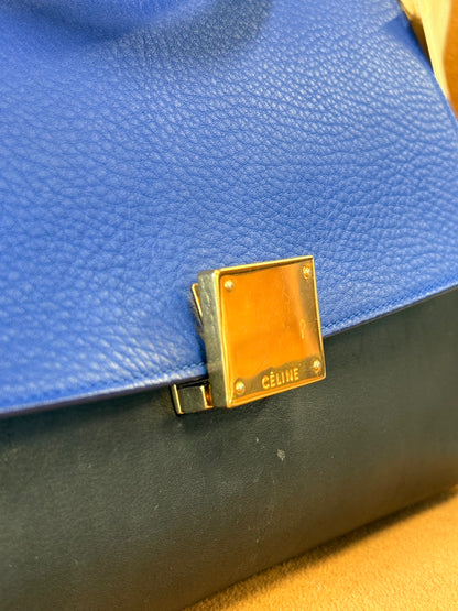 Tri-Color Trapeze bag in blue grained leather
