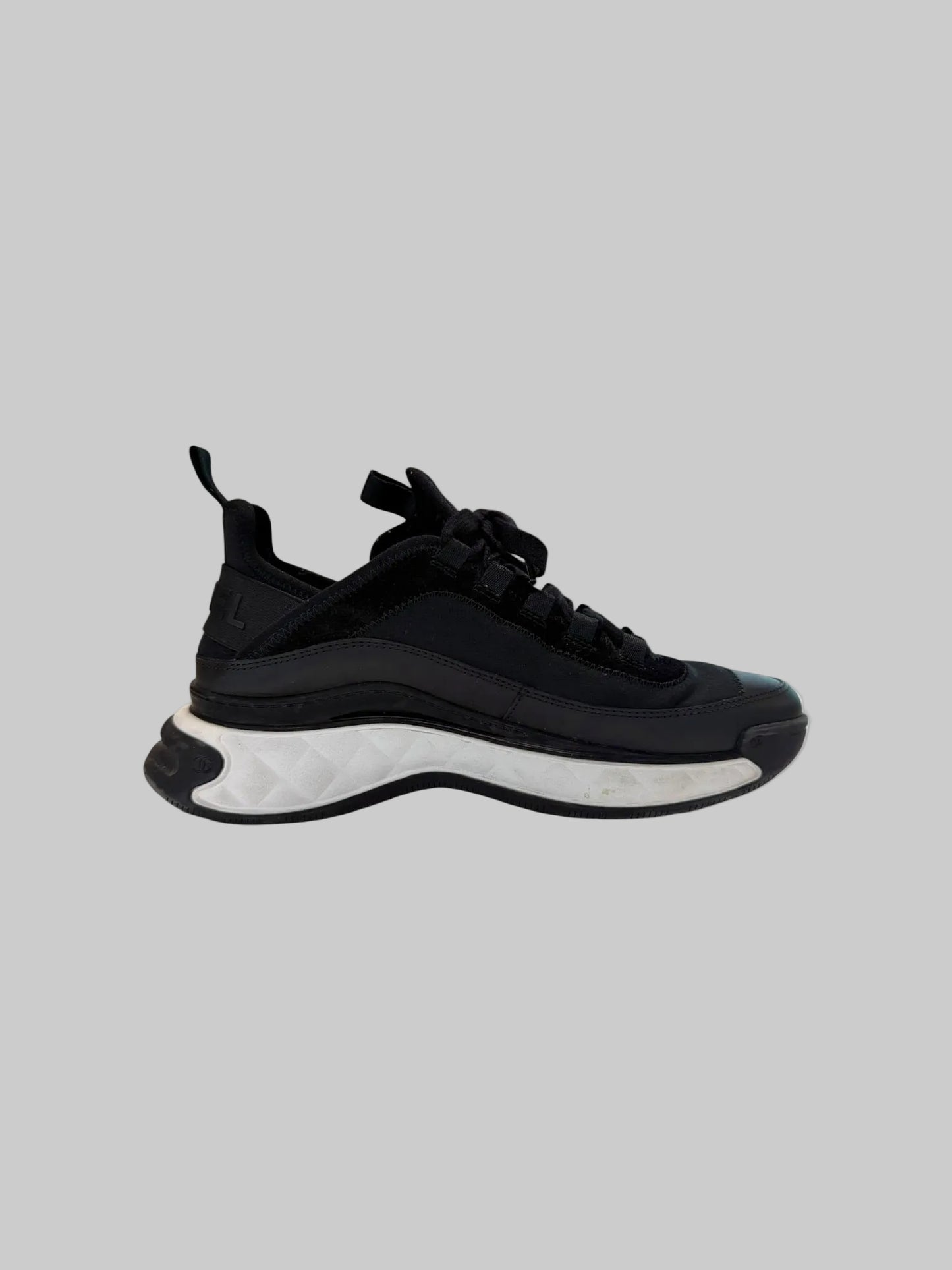 Chanel CC Logo Low-Top Sneaker
